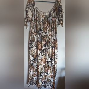 Ross maxi dress with floral print